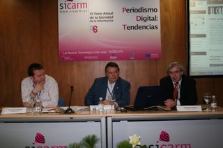 Fernando Morales, Ramón Cendoya y el moderador Antonio Imízcoz González