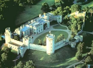 Warwick's Castle - veduta aerea