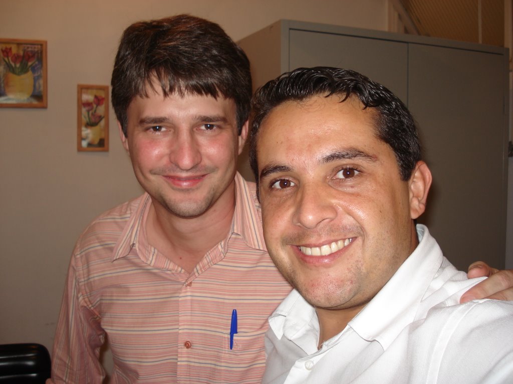 Ainda existe auxiliar de enfermagem Ainda existe auxiliar de enfermagem