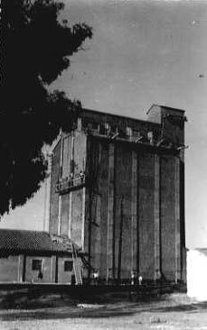 Foto antigua del silo de Pozoblanco