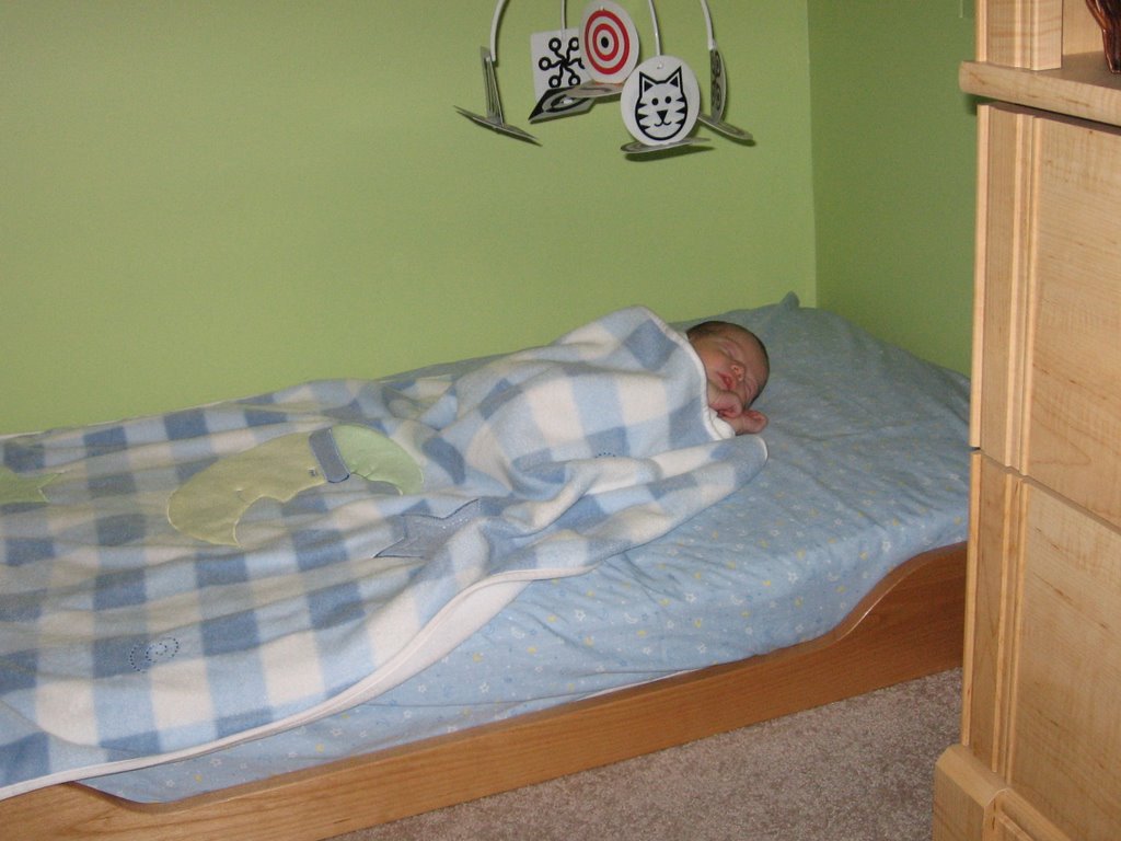 montessori bed baby
