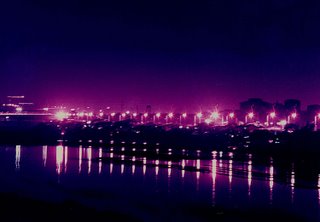  Shooting at night; B-setting; At nighttime, focus your camera using points of light like street lamps; Legaspi bridge, floodway in Pasig City, 1997 or 1998; photo by Atty. Galacio 