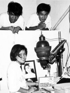 Rizalian darkroom 1992 with Leili and classmates; photo by Atty. Galacio