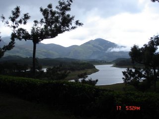This is a view of one of the lakes in Munnar. Picture shot with Sony DSC W5 camera