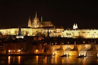 Castelo de Praga à noite