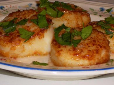 Recipe for Sauteed Scallops with Garlic (Kalyn's Kitchen Cooks The Best