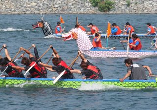 Dragonboat racing