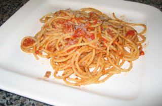 Bucatini is like a hollow spaghetti