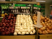 white onions, baru tau ada yg warna putih ^^;