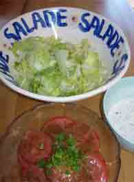 Isbergssallad och tomater