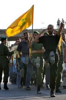 Picture: Goose-stepping Hizbullah members (1)
