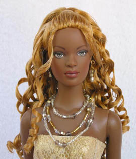 luca bella doll