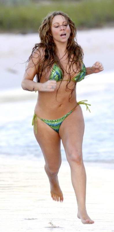 Mariah Carey Bikini Paparazzi Pics.