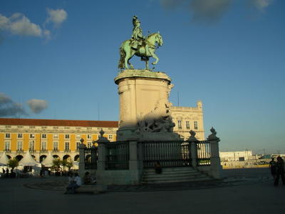 statue in public square in Lisbon