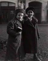 'Two children' by Roman Vishniac, 1938 (http://photomuse.org/)