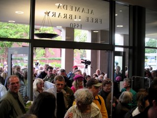 alameda free library opening crowds