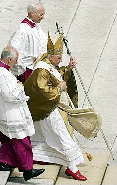 A Hint of Neurosis: "The Pope Wears Prada"