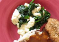 Sautéed Spinach with Mozzarella Sautéed Spinach with Mozzarella