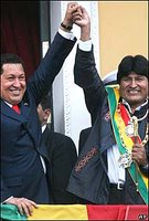 Los presidentes de Venezuela, Hugo Chaves, y de Bolivia, Evo Morales