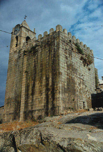 Castelo%20de%20Penamacor,%20que%20pertenceu%20aos%20Albuquerque.jpg