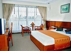 City River Hotel_Room