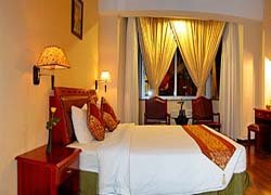 Phnom Penh Hotel_Room