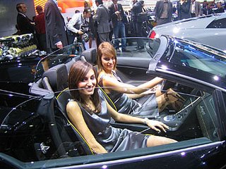 geneva auto show girls 4