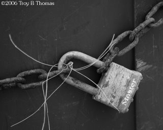 ©2006 Photography by Troy Thomas; lock