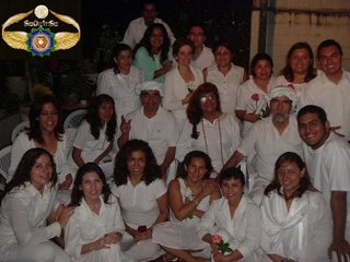 Gurumay Teo junto al Guru Jose Jativa, su esposo e Iniciado propuesto como Guru Fernando con parte de la Orden SOIS::.