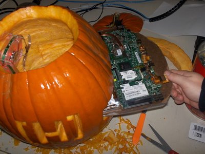 Step 5 - Mounting the main board inside the pumpkin pc case