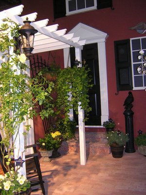 Front Yard Garden Entrance with Pergola ...