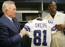 Terrell Owens with Cowboys owner Jerry Jones