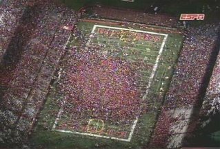 Fans rush the field in Rutgers Stadium, Nov. 9, 2006 (ESPN)