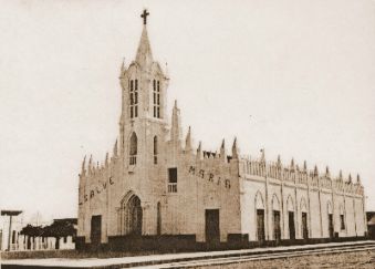 História da Igreja Matriz de Ipueiras - Por Bérgson Frota / Fortaleza História da Igreja Matriz de Ipueiras - Por Bérgson Frota / Fortaleza