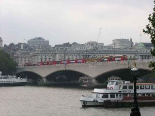 Buses on Waterloo Bridge