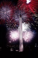 fireworks at the Washington Monument