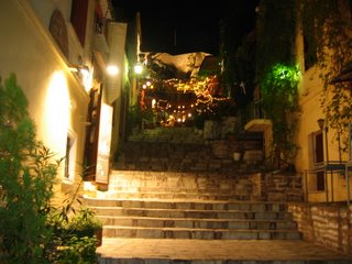 Wandering through the bylanes under the Acropolis