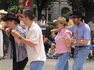 Trobada linedance Plaça Catalunya 2005