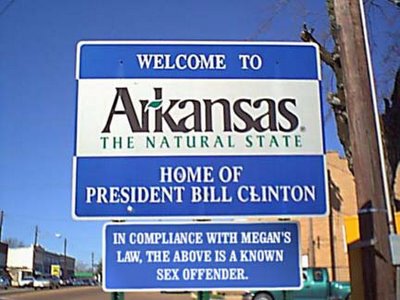 In Compliance with Megan's Law, the above is a known sex offender. - Bill Clinton - Funny Sign/Picture