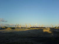 Угольные порты, на другом берегу Даугавы