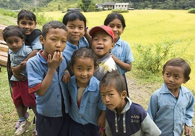Photo: School children in Ghermu Phant