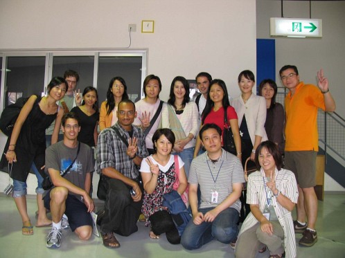 I'm the cute one Image © 2006 Jonathan's Japan Journal