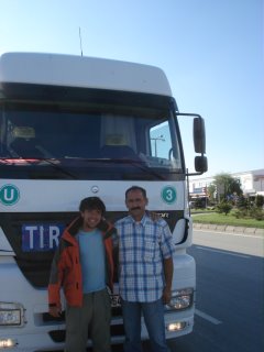 inde en stop Eduardo Marinho Sylvain Andre hitchhiking Turkie camioneur