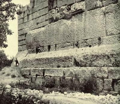 Giant stones in the wall of Baalbek