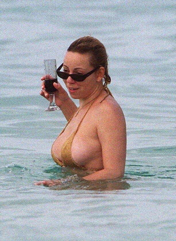 Mariah Carey en la playa