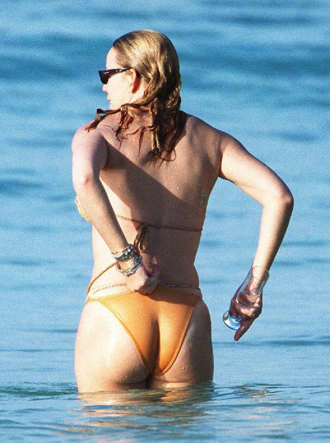 Mariah Carey en la playa