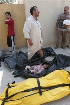 Child killed in US air strike on house in Baqouba July 21st 2006