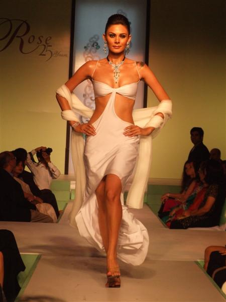 Desi Women: Anchal Kumar: Indian Model