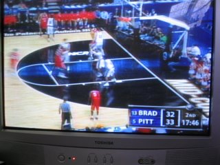 Brad Pitt Plays B-Ball??