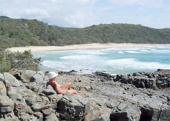 NaturistMusings: Australian Family Counciler Takes on Bare Beaches in  Queensland